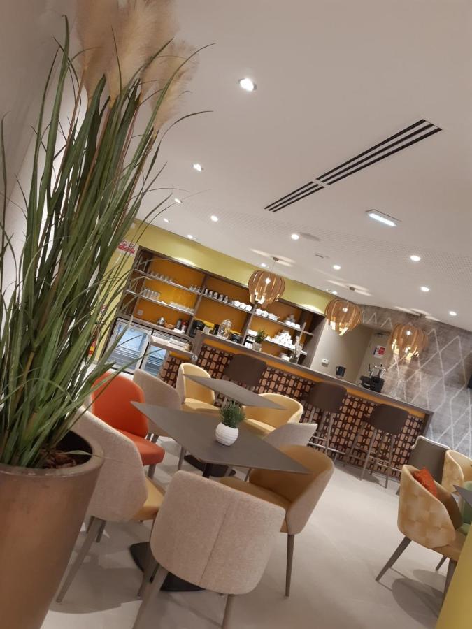 Residence Les Tisserands - Domitys Μποβέ Εξωτερικό φωτογραφία
